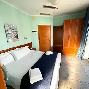 Kennedy Hotel